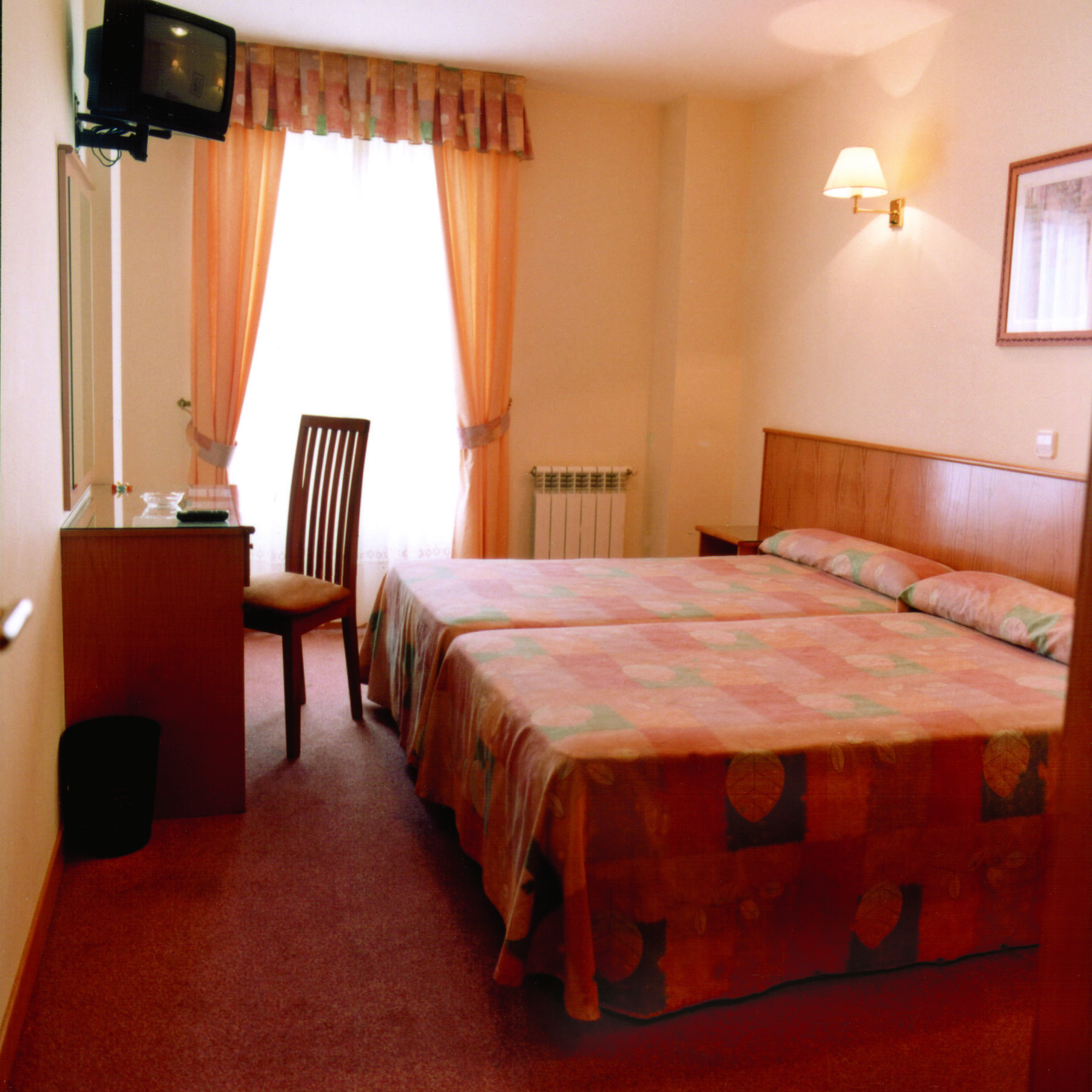 Hotel Camargo Igollo Bagian luar foto