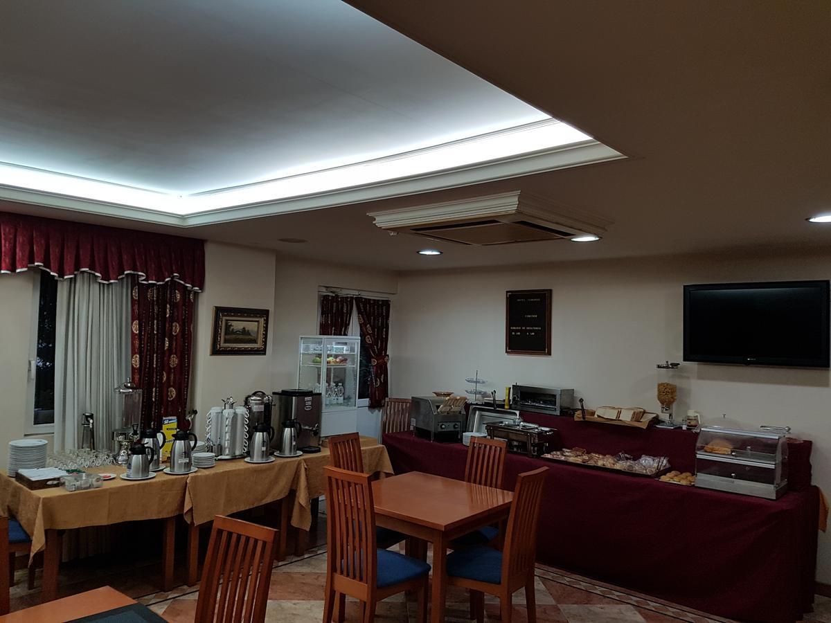 Hotel Camargo Igollo Bagian luar foto